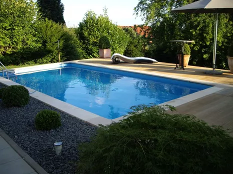 Garten Schwimmbad selber bauen