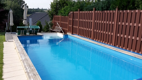selbstbau_pool_mit_griechischer_Badetreppe