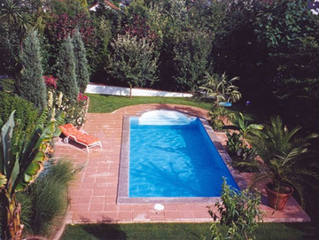 Pool mit runder Pooltreppe einfach selbst gebaut